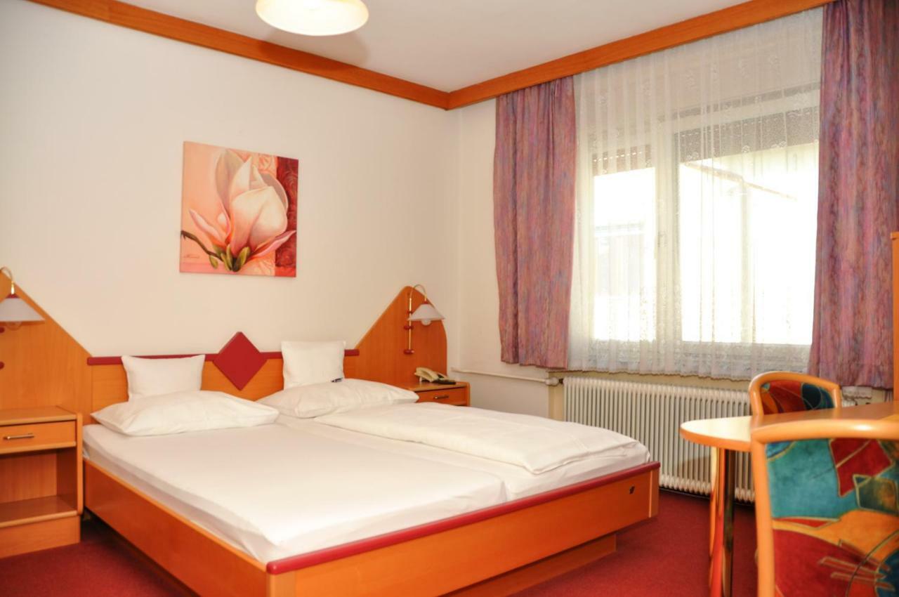 Hotel-Restaurant Teuschler-Mogg Bad Waltersdorf Inklusiv Genusscard Exteriér fotografie